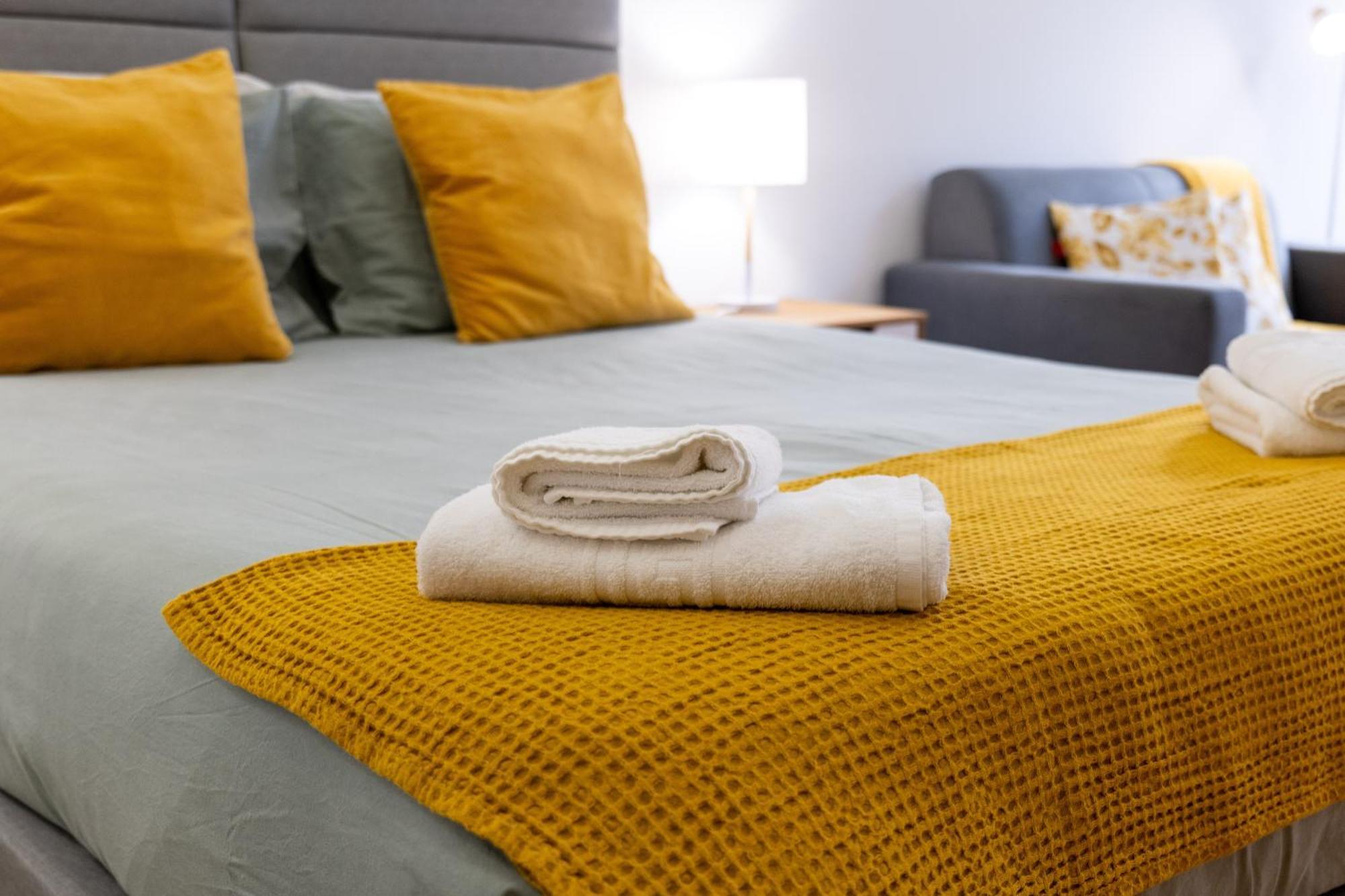 A Window To Porto - Premium Apartment By The River Bagian luar foto
